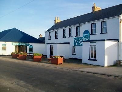 The Seaview Tavern Ballygorman エクステリア 写真