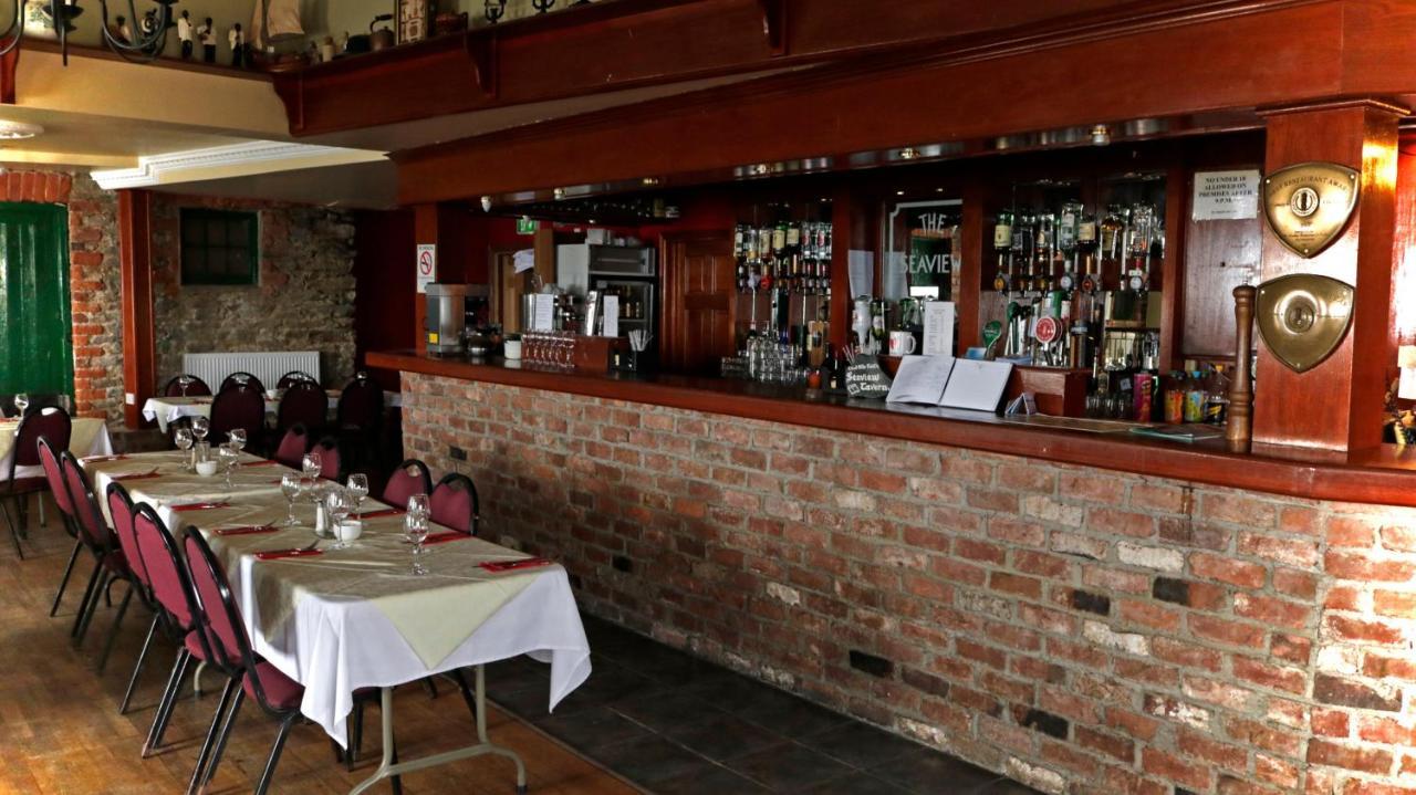 The Seaview Tavern Ballygorman エクステリア 写真